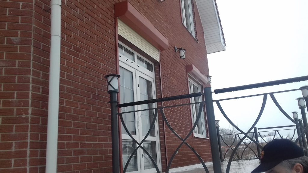 Галерея